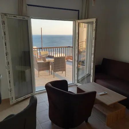 Ampelos Andros Aparthotel 4*